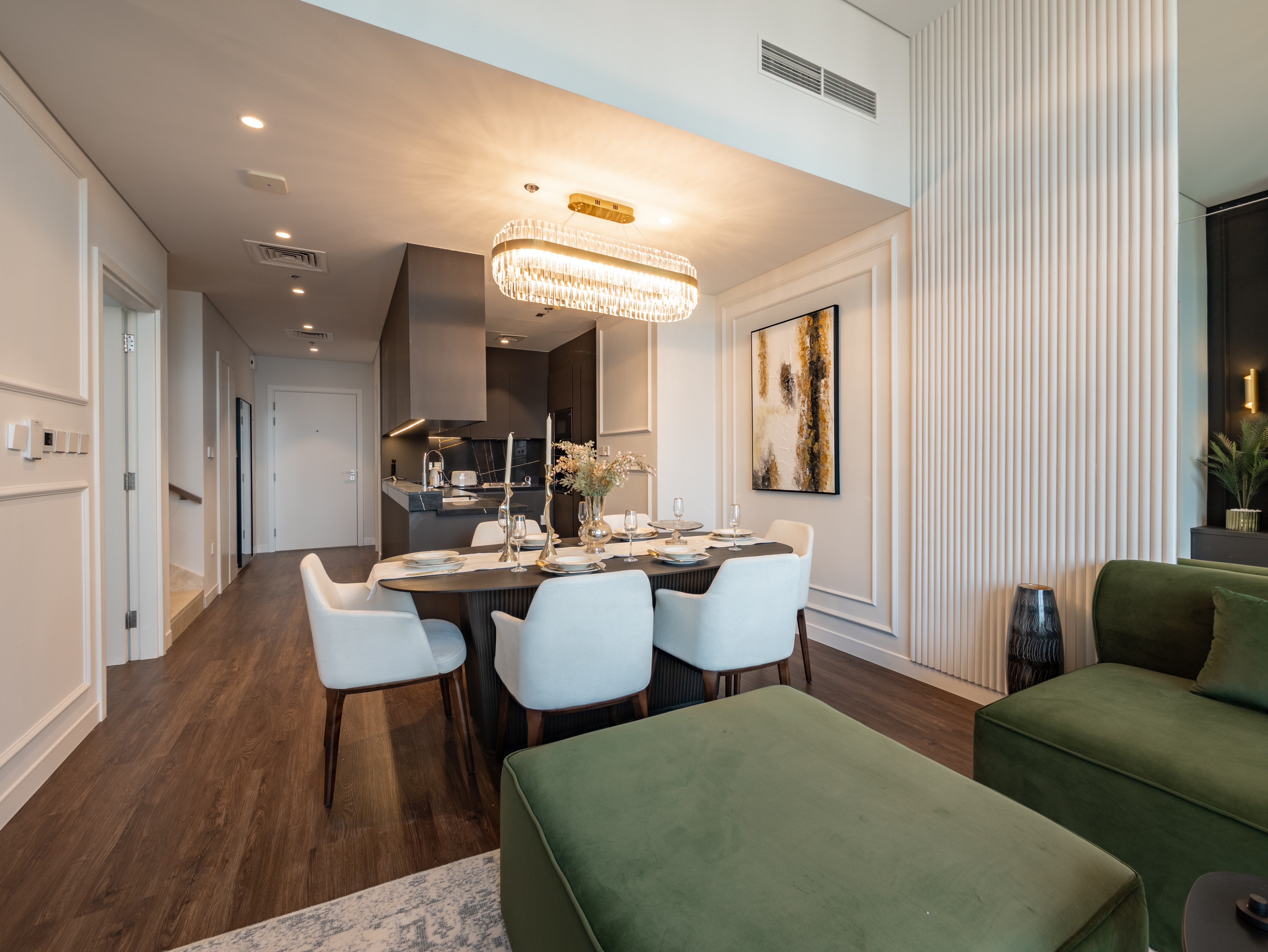 The Grand - Townhouse 0